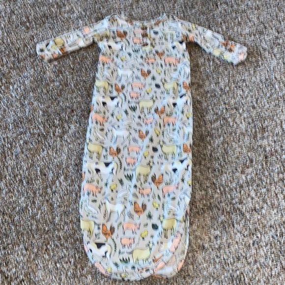 💕June Marie Farmyard Gown Size NB - Picture 1 of 4